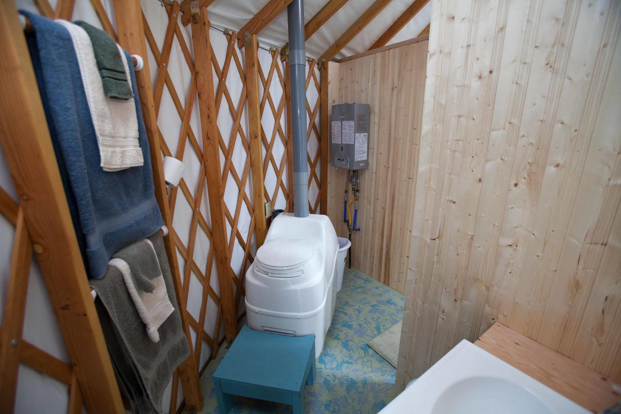 Orca Island Cabins Seward Exterior photo